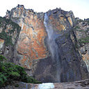 Salto Angel, najwyższy wodospad świata, 979 m